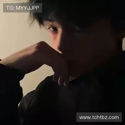 劳真杨